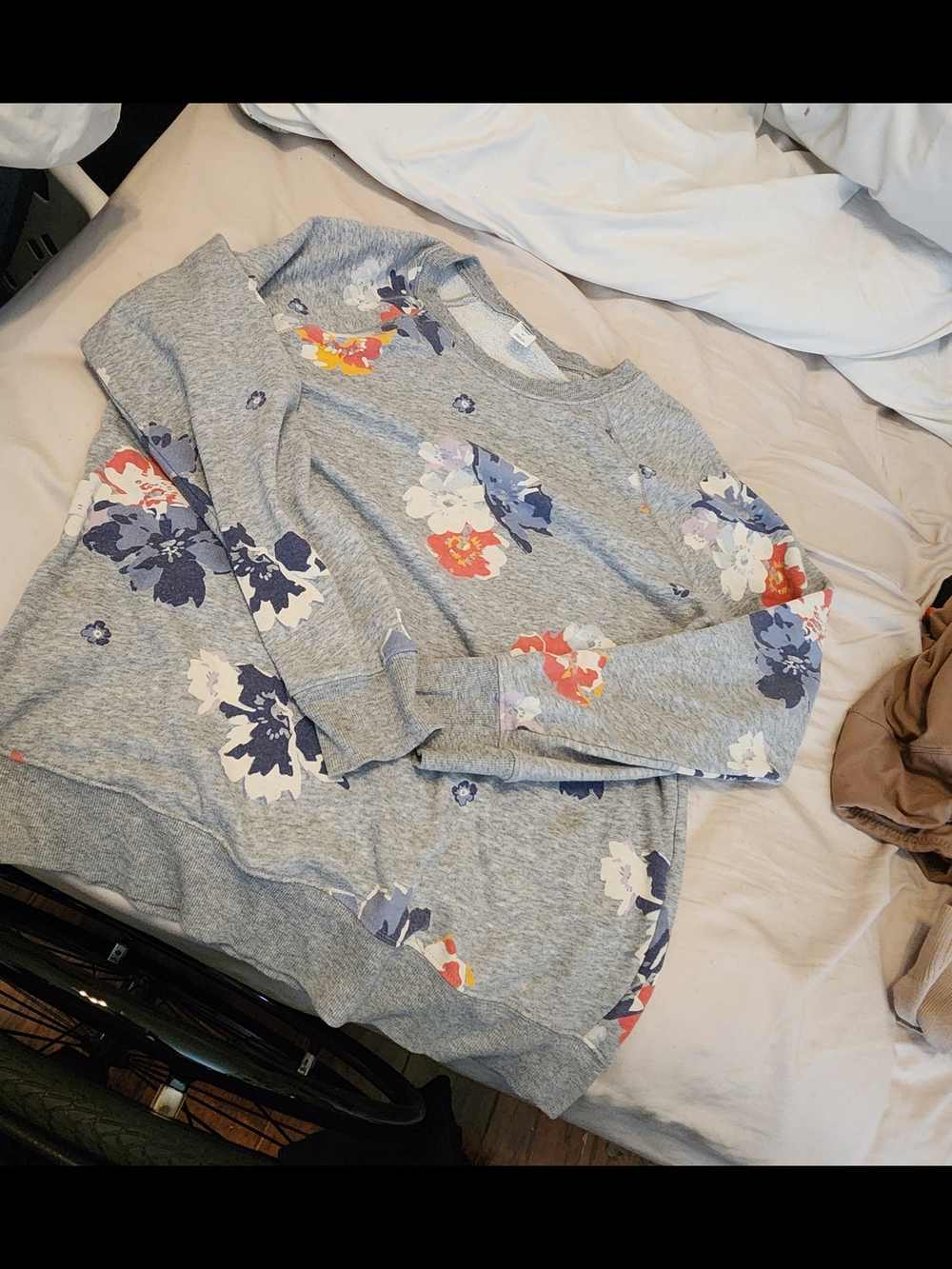 Old Navy Gray Floral Crewneck Sweatshirt with Blue and Coral Accents